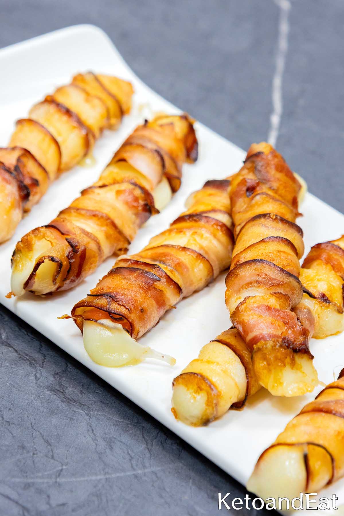 Low Carb Bacon Mozzarella Sticks