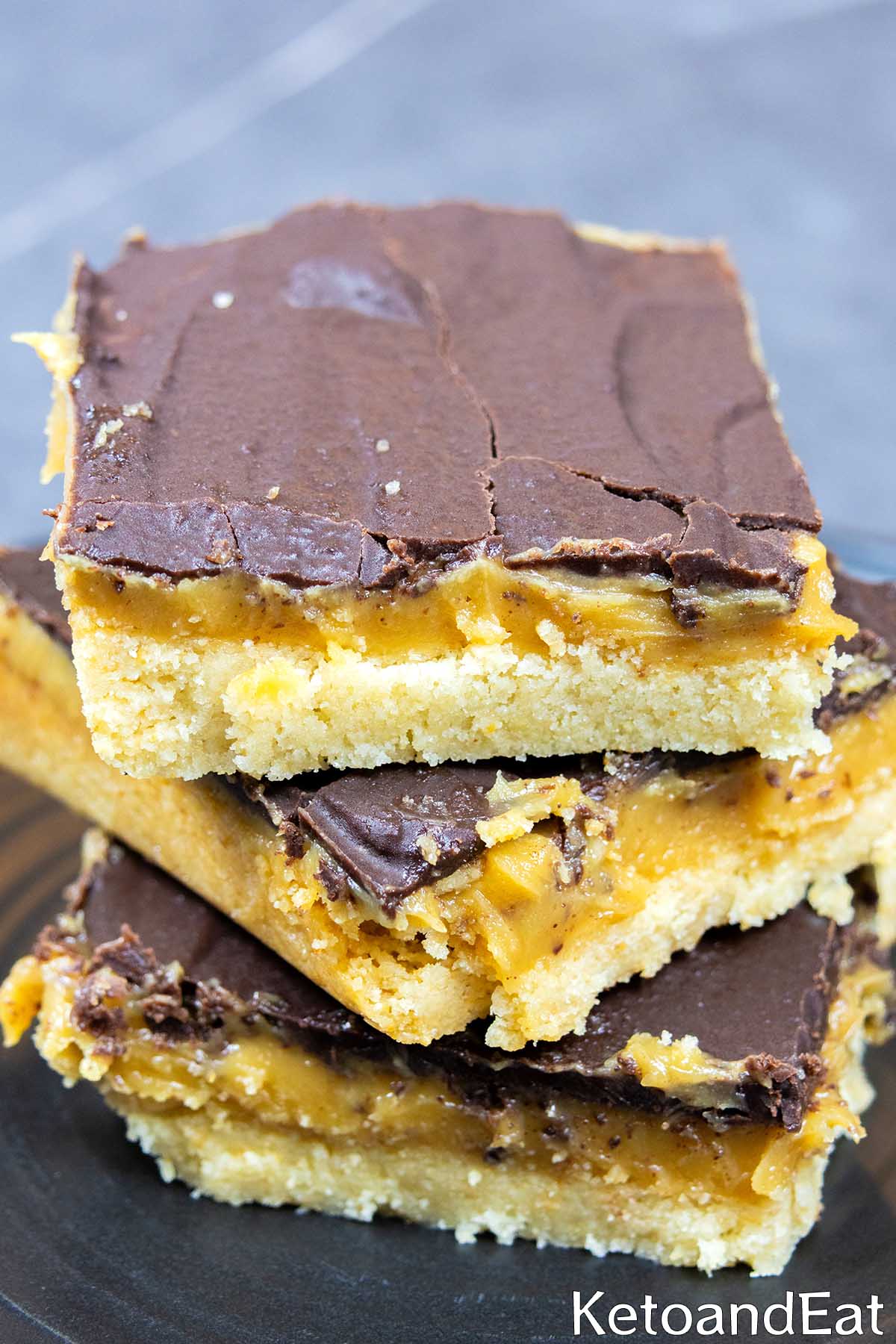 Low Carb Caramel Bars