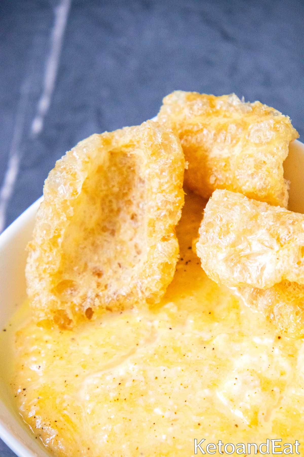 Low Carb Cheddar Cheese Dip
