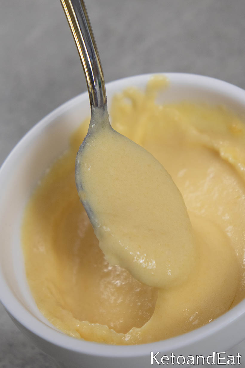 Low Carb Cheddar Cheese Sauce