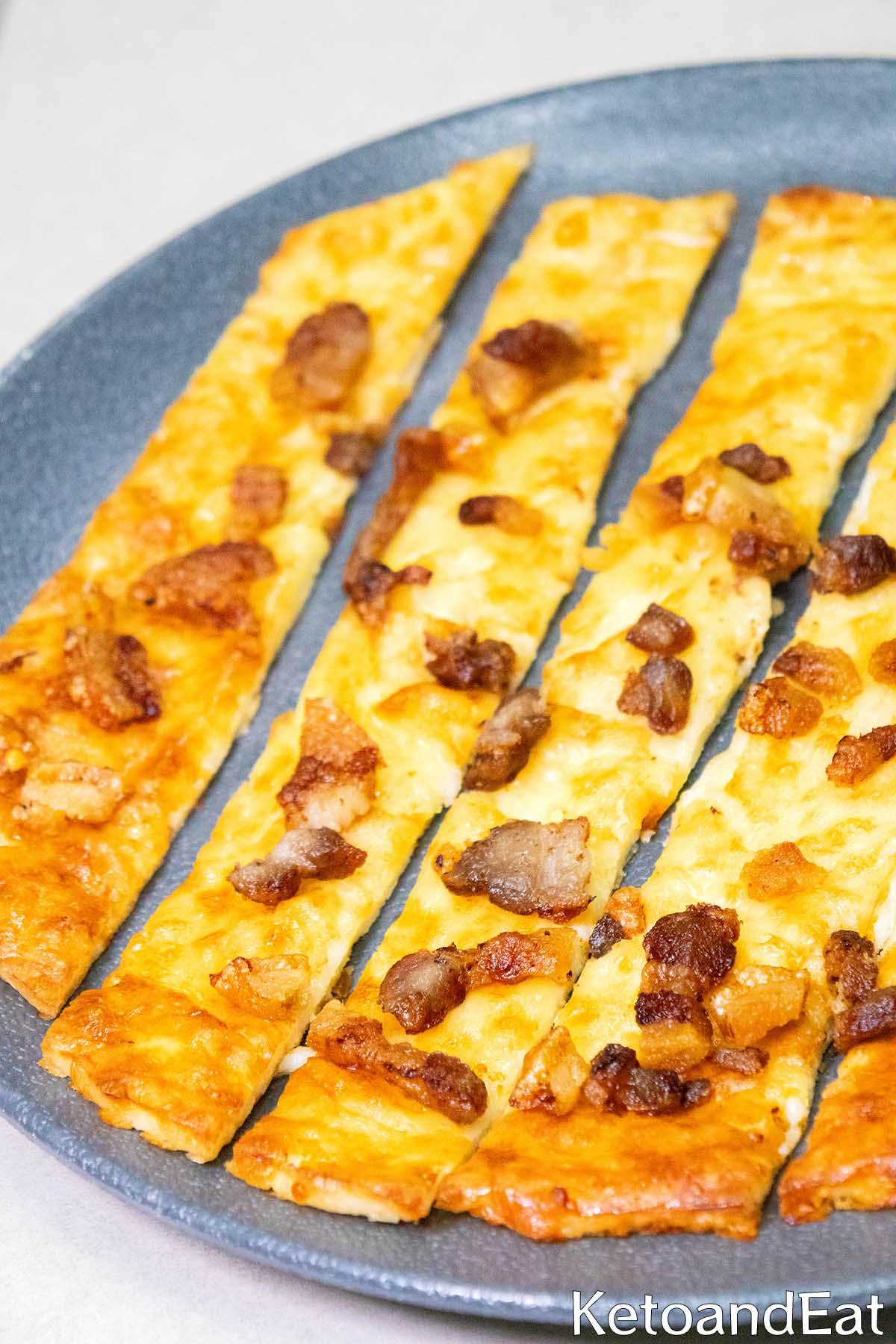 Low Carb Cheese Bacon Bread
