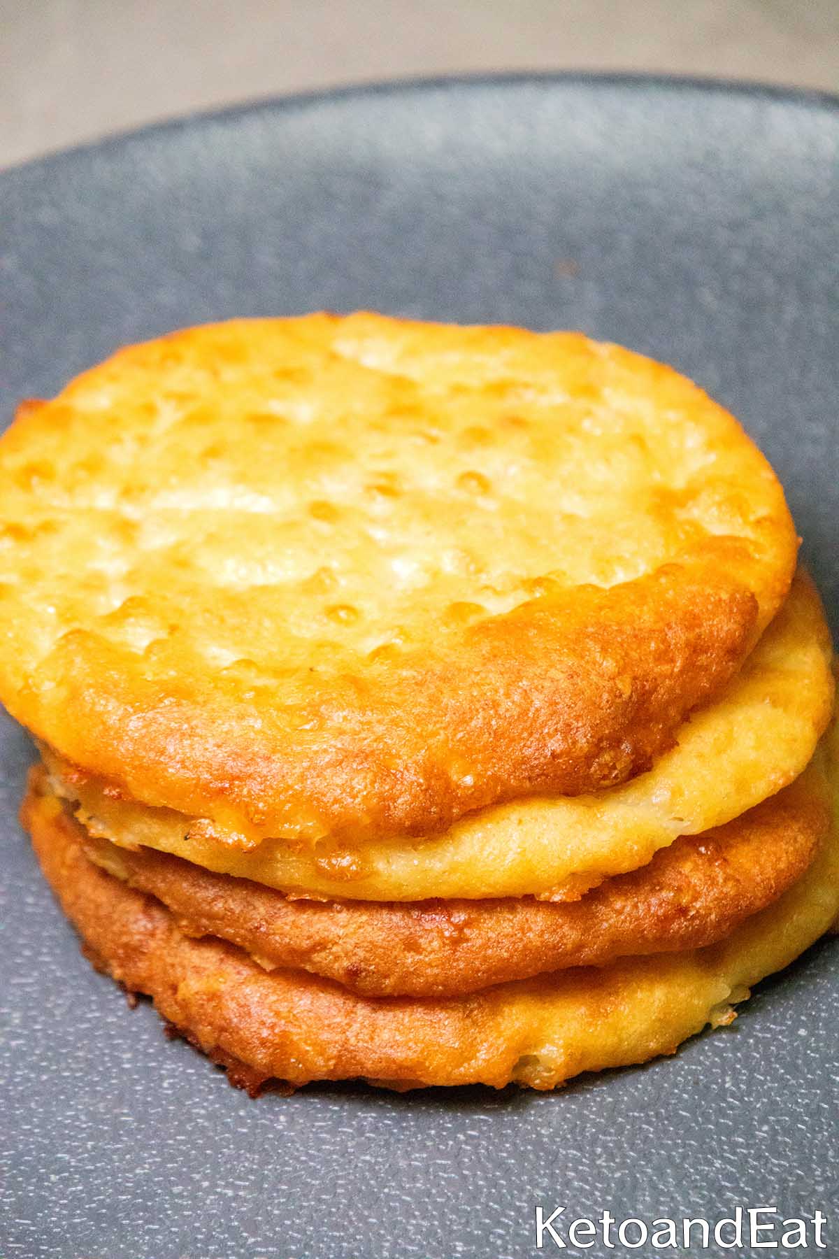 Low Carb Keto Cheese Buns Recipe