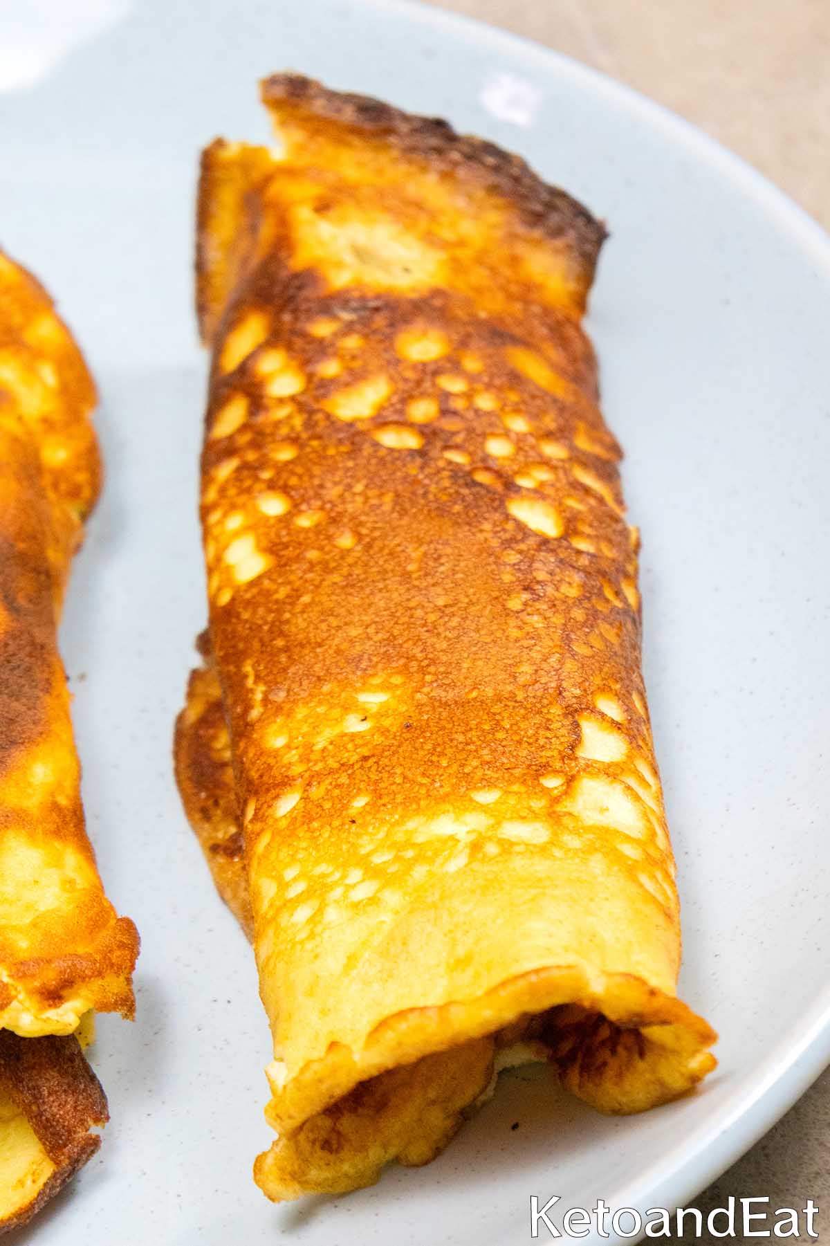 Low Carb Keto Cream Cheese Crepes