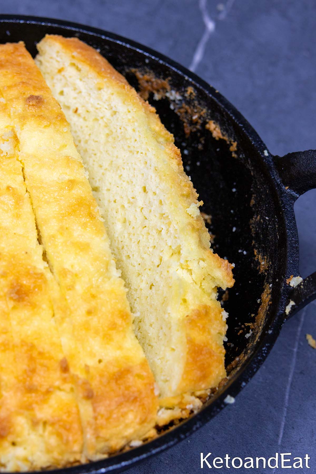 Low Carb Keto Skillet Bread