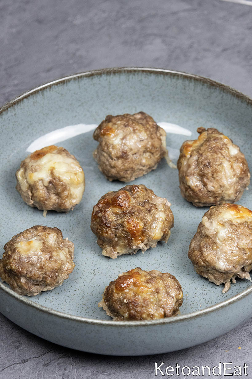 Mozzarella & Parmesan Meatballs