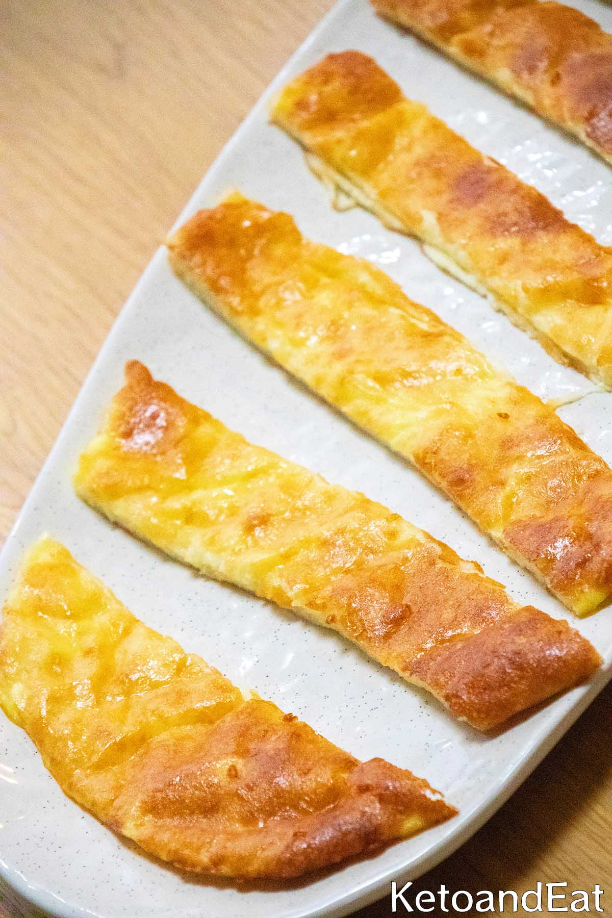 No Carb Cheesy Bread