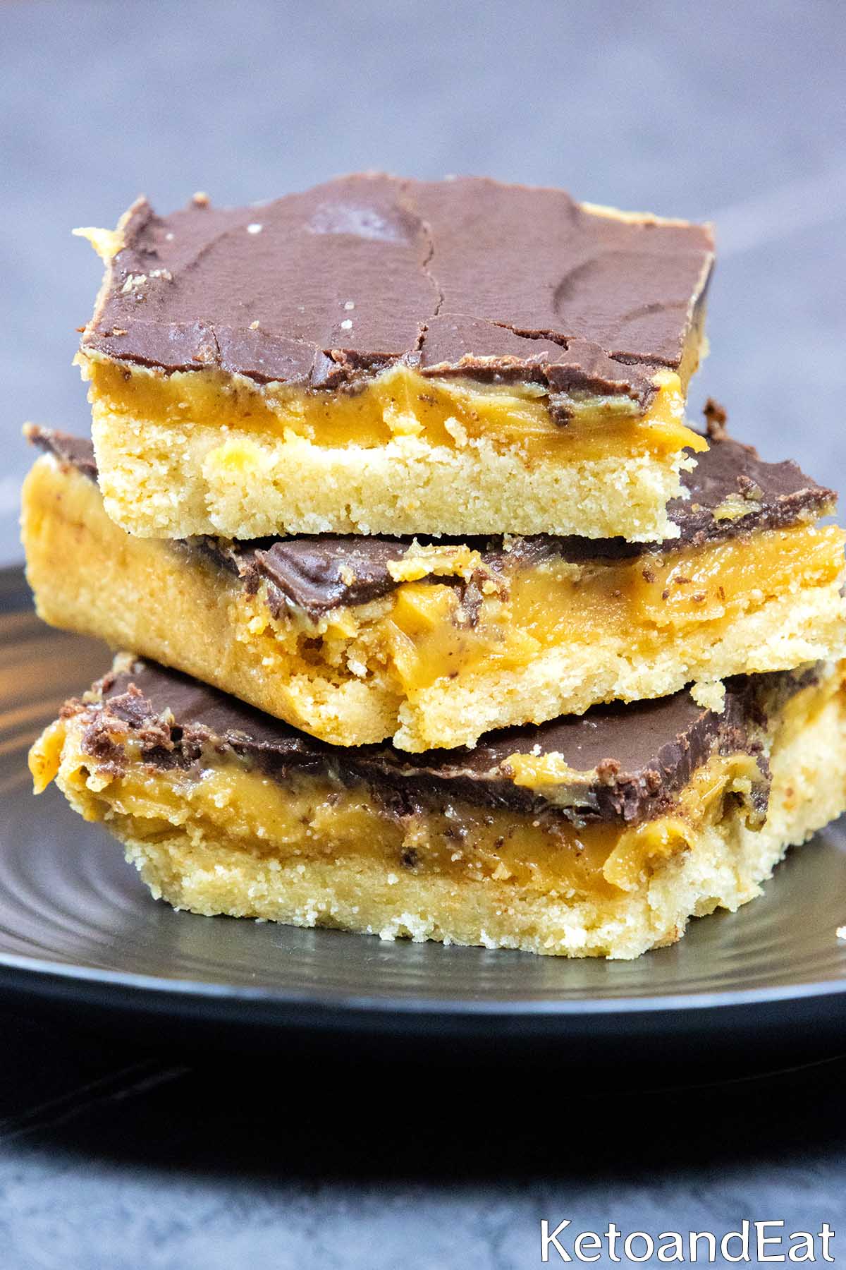 Peanut Butter Caramel Bars