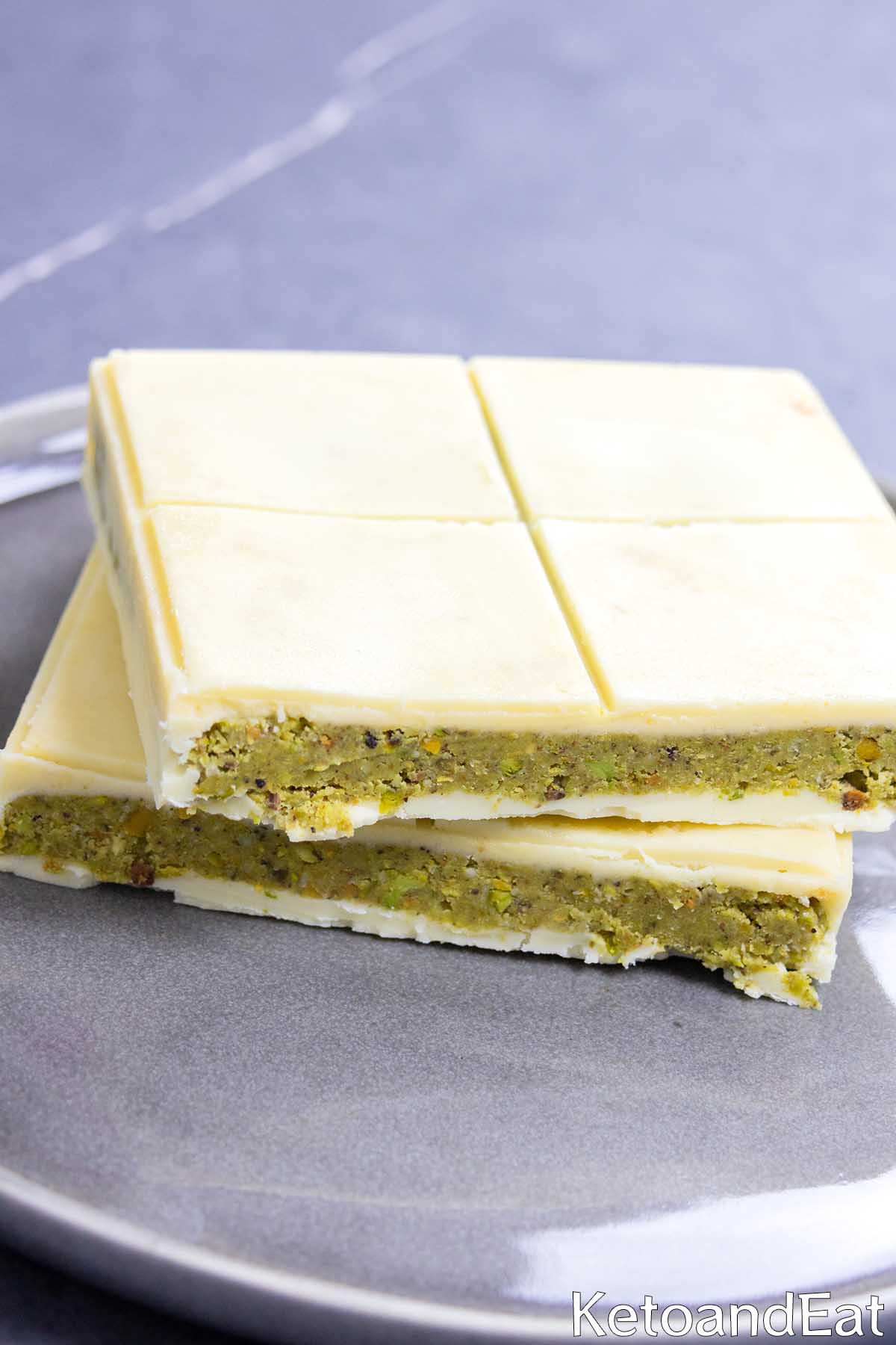 Pistachio Chocolate Bar