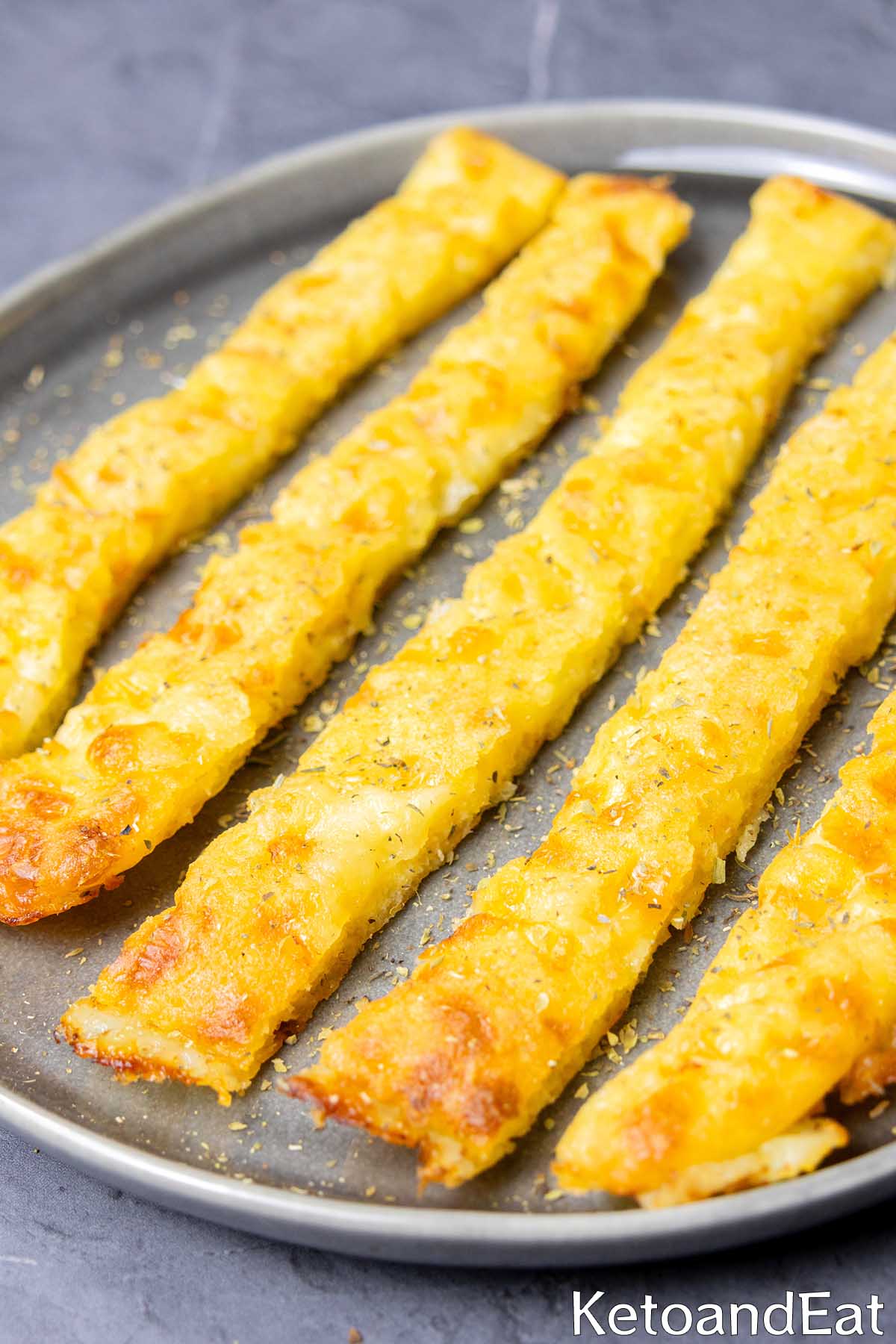 Special Carnivore Garlic Breadsticks