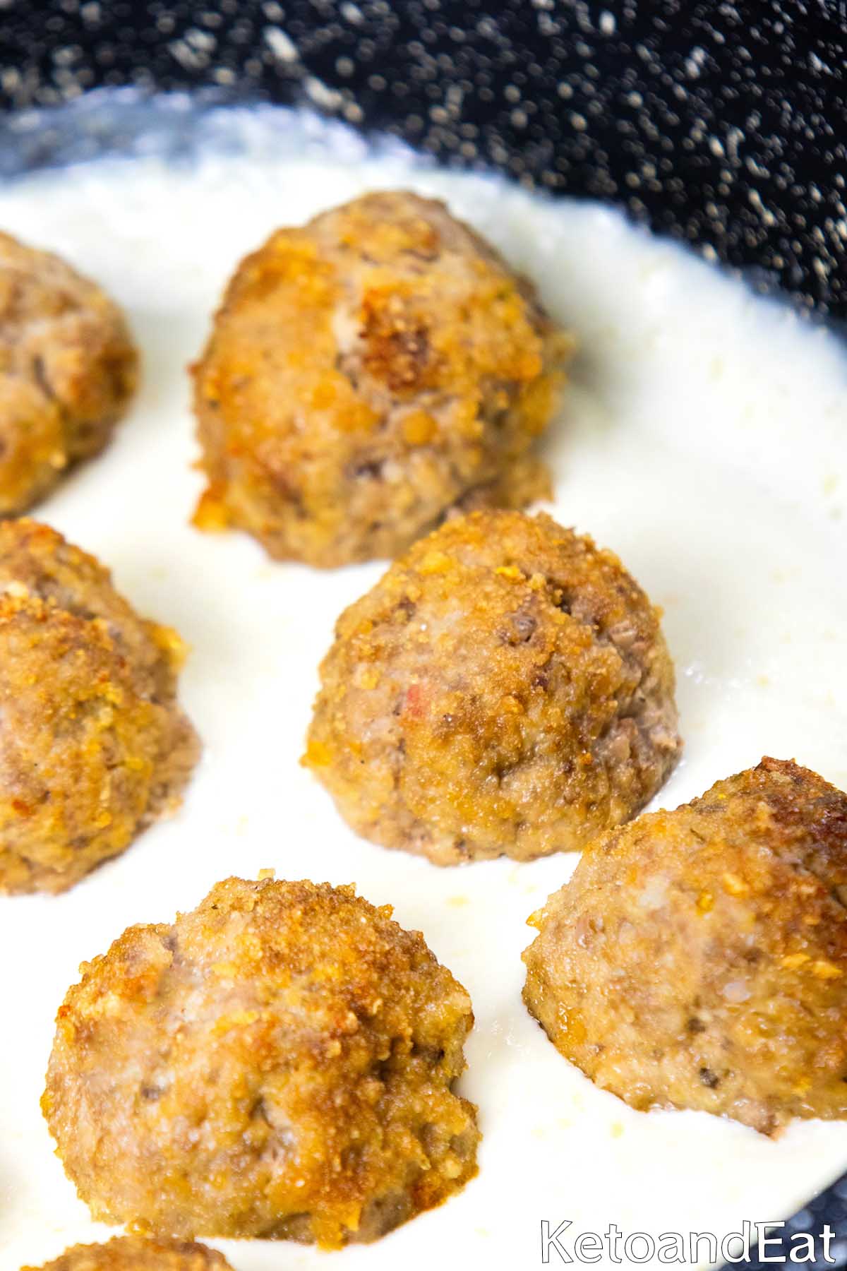 Yummy Creamy Meatballs