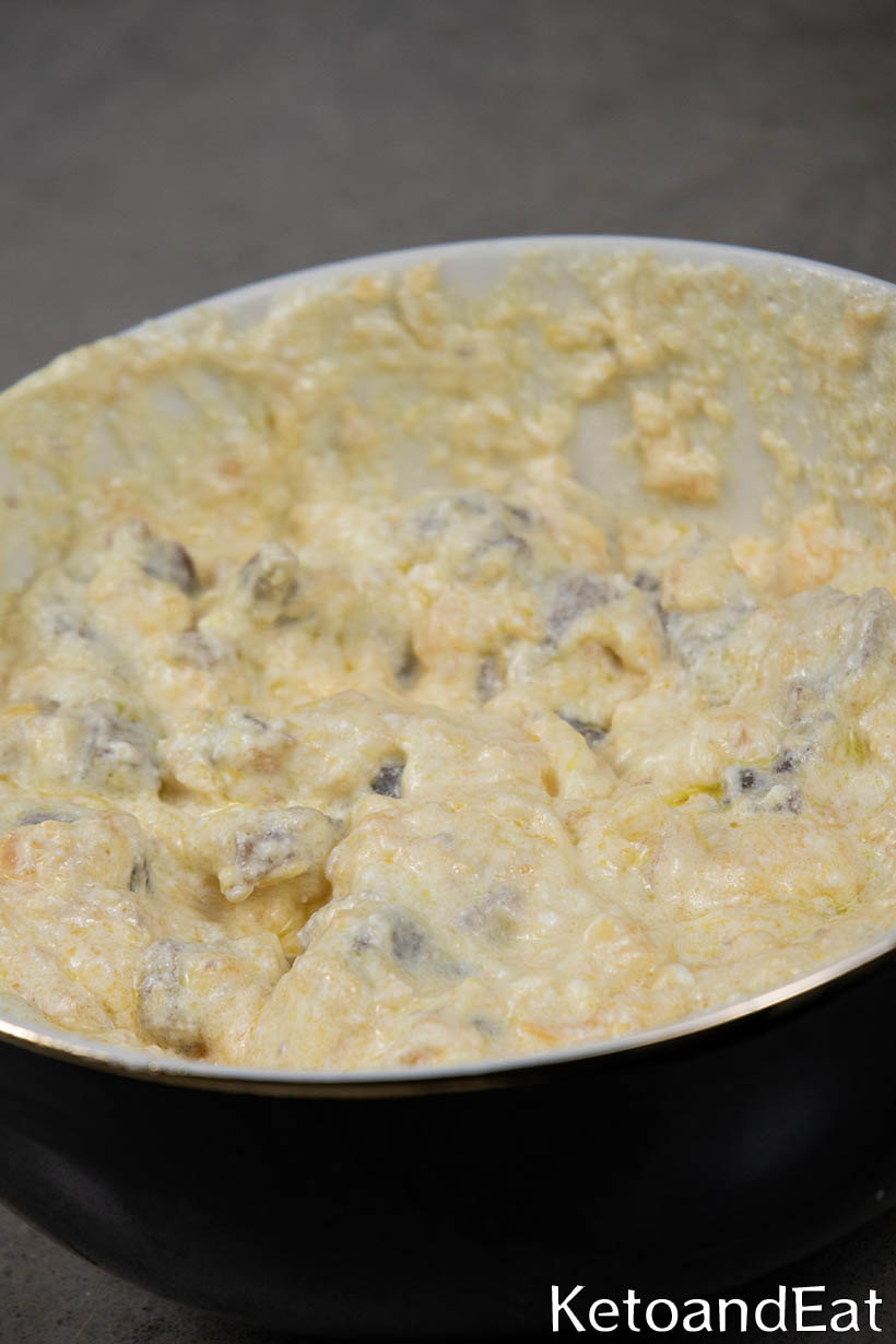 Zero Carb Creamy & Warm Bacon Dip