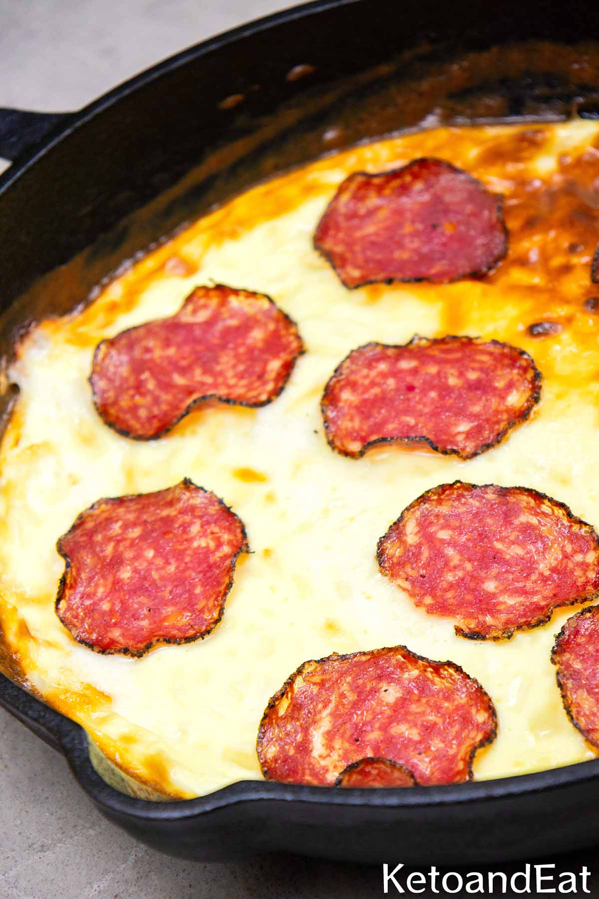 Zero Carb Pepperoni Pizza 