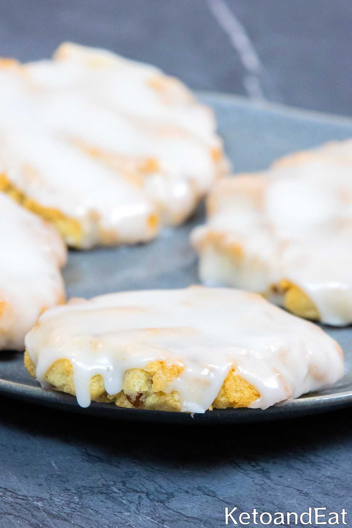 keto cookies with pecans